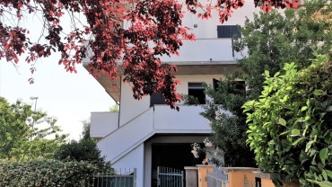 Casa a schiera ad angolo in vendita a San Mauro Pascoli