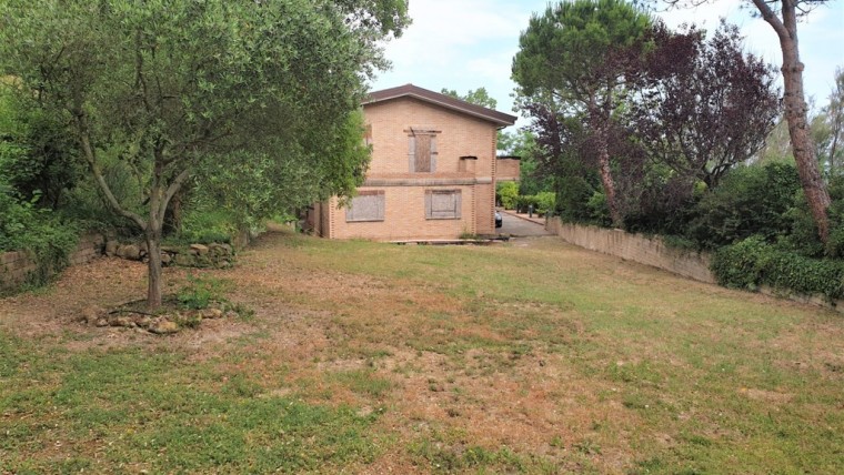 Prestigiosa villa vista mare nel parco San Bartolo